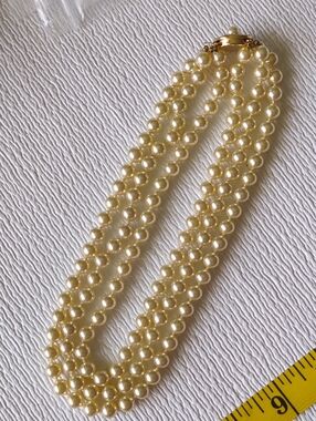 🎂Vintage 3-Strand Mallorca Pearls Necklace - The First Lady Collection